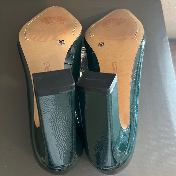 Vince Camuto Women's SIBRINA PUMP Color Mallard Green Sz 7.5 - Worn Once Indoors - Picture 11 of 11